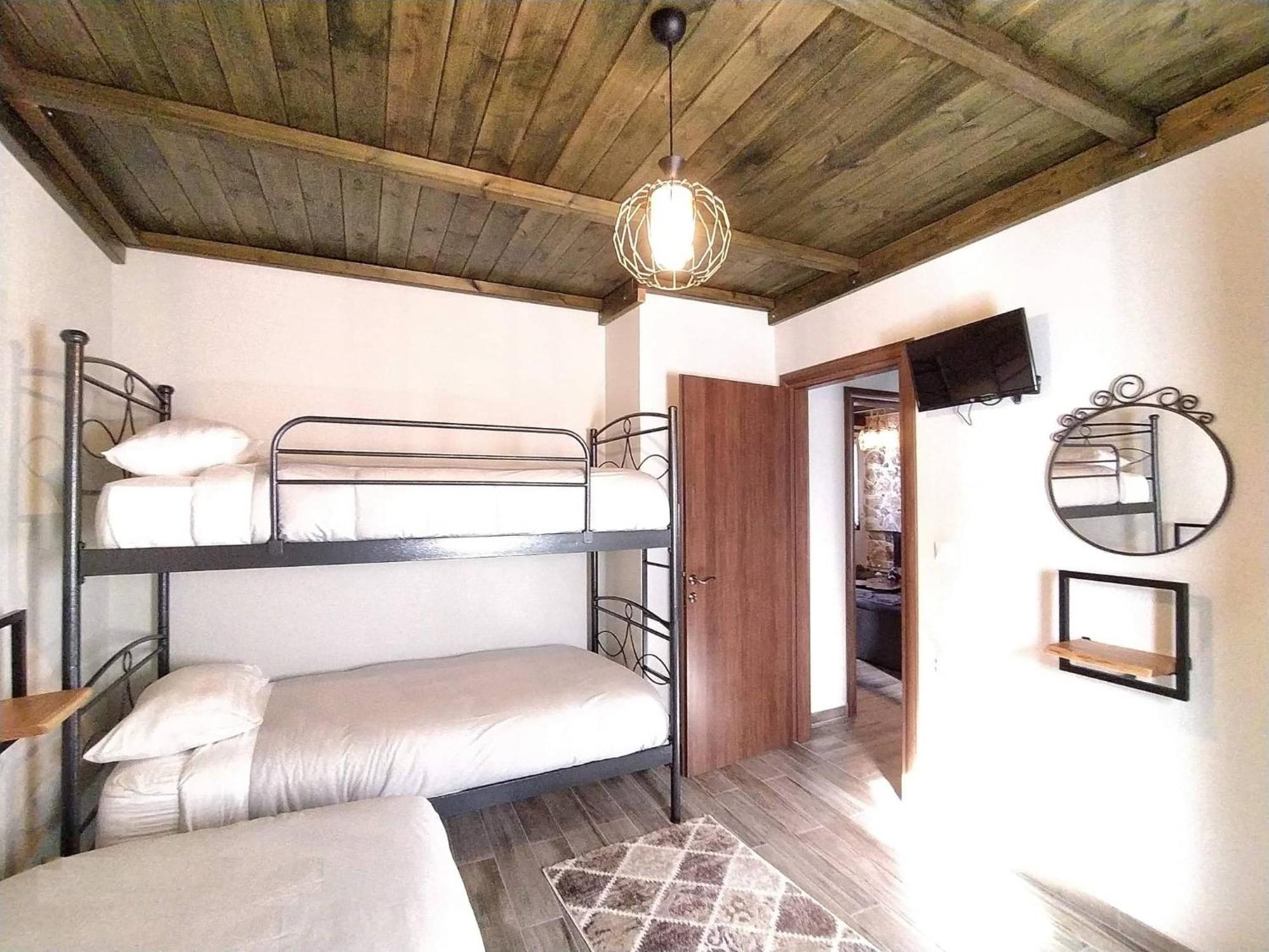 Апартаменты Rustic House Embonas Экстерьер фото